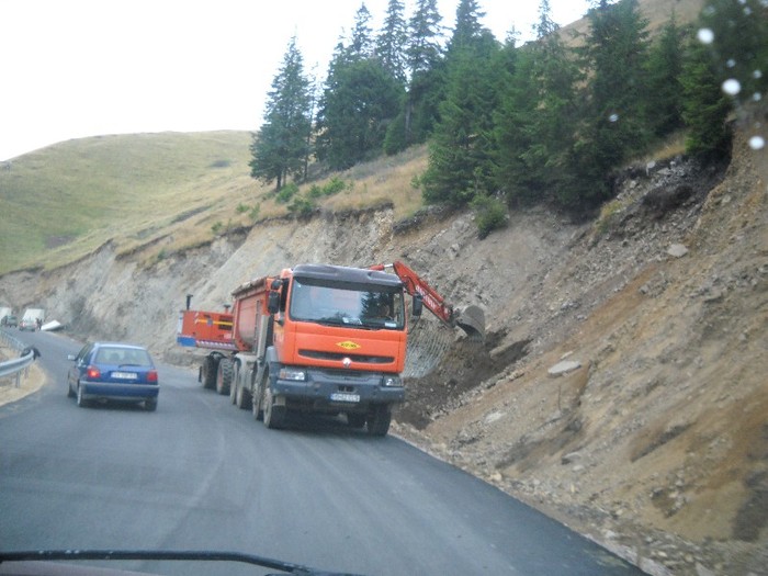 AU FACUT MINUNATII; societatea de constr, cai ferata Iasi.Felicitari din plin

