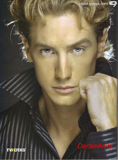 600x600_6999718a-d499-30f3-9b54-010d8b7c740b - Eugenio Siller