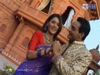 253481_112103172214626_109299789161631_124154_7607530_n - xxSara Khan si Angad Hasija-Sadhna si Alekhxx