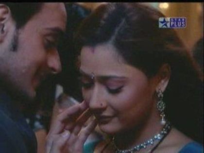 262005_112560295502247_109299789161631_128083_646913_n - xxSara Khan si Angad Hasija-Sadhna si Alekhxx
