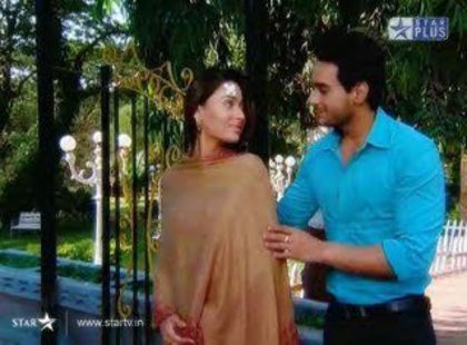 268768_128828867208723_109299789161631_204321_3944504_n - xxSara Khan si Angad Hasija-Sadhna si Alekhxx