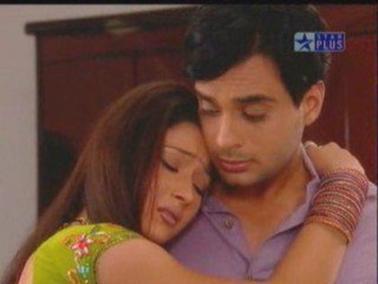 270184_117060705052206_109299789161631_158733_7710305_n - xxSara Khan si Angad Hasija-Sadhna si Alekhxx