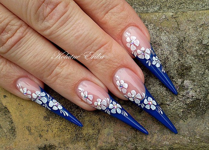 36145_125901330798694_100001364841606_135830_4291050_n