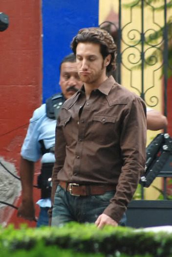 1z2lp2g - Eugenio Siller