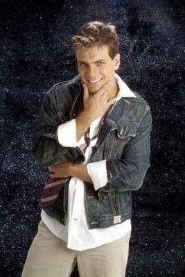 normal_3 - Pablo Azar