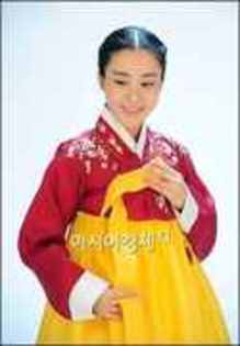  - actrita in hanbok00