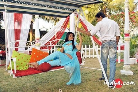 Jennifer_Winget_1260440439_0