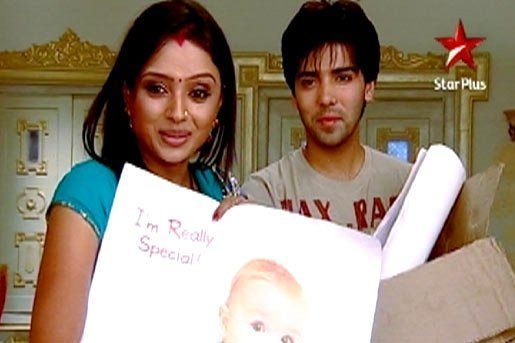 267540_182362328486852_100001392595271_500081_7729033_n - xxKinshuk Mahajan si Parul Chauhan-Ranvir si Raginixx