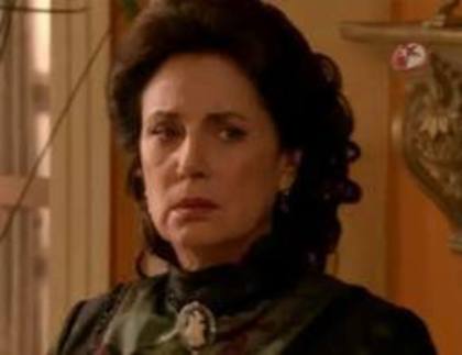 images (41) - Helena Rojo
