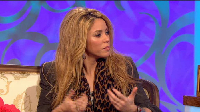 Shakira (50)