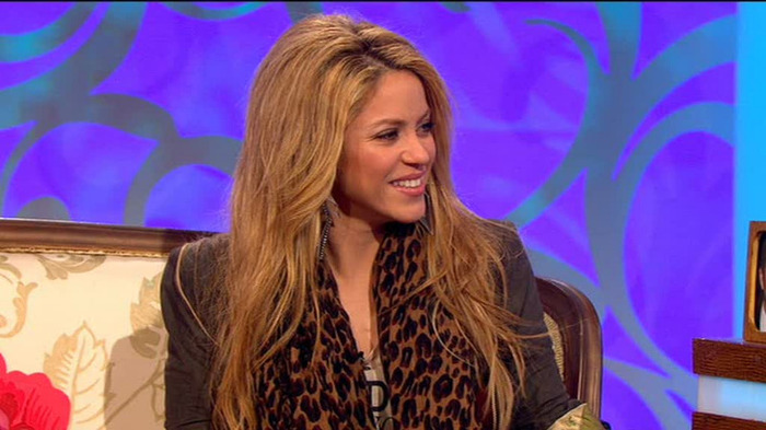 Shakira (68)