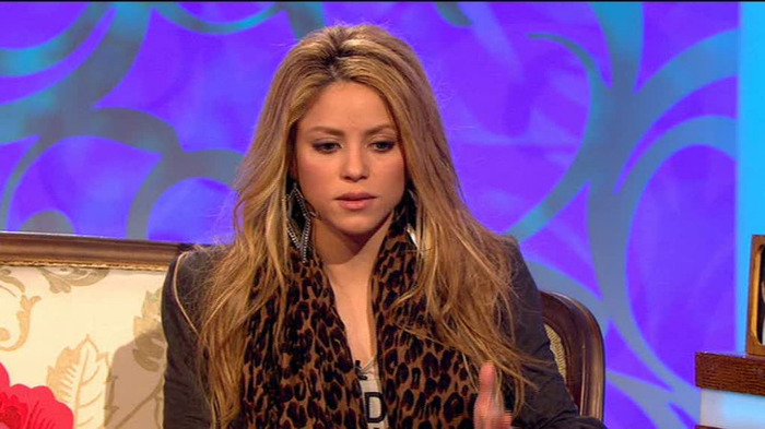 Shakira (82)