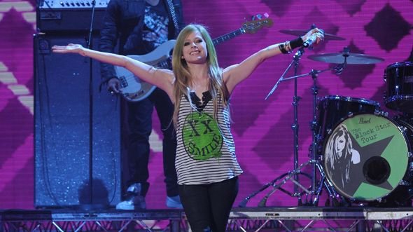 251623_206117439430087_140876462620852_511265_7810195_n