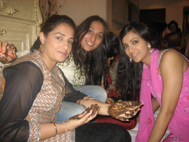 225594_100613370028766_100002403090932_2286_2279176_n - xxShilpa Anandxx