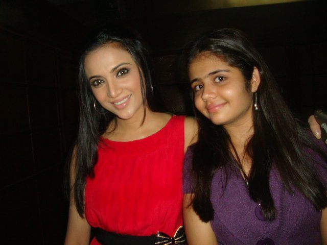 230221_100350683388368_100002403090932_909_2457719_n - xxShilpa Anandxx