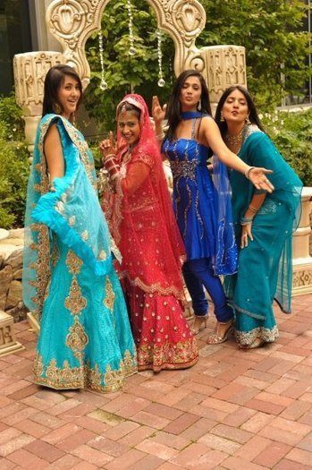 230240_104084136348356_100002403090932_35148_7899328_n - xxShilpa Anandxx