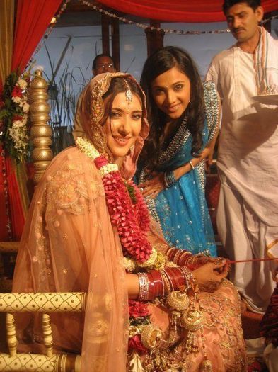 250573_108578642565572_100002403090932_83350_8032176_n - xxShilpa Anandxx