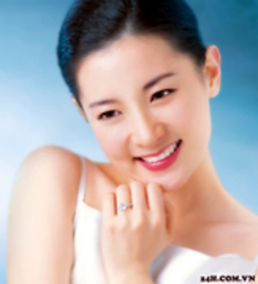 Lee Young Ae (19)