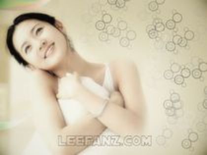 Lee Young Ae (21)