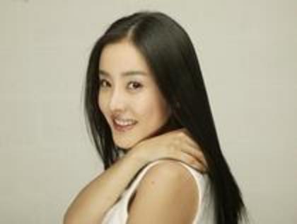 Park Eun Hye (33)