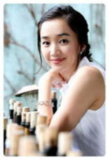 Soo Ae (1)