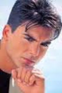 images (54) - Jorge Luis Pila