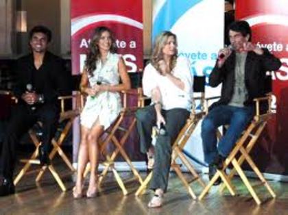 images (18) - Jorge Luis Pila