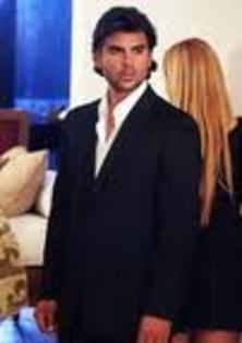 images (33) - Jorge Luis Pila