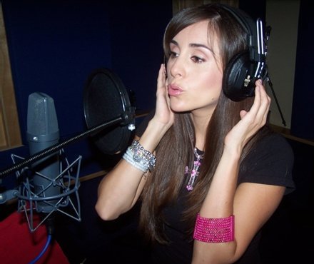 screenhunter17fq5 - Karyme Lozano