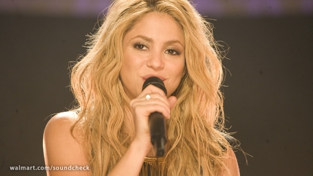 Shakira (58)