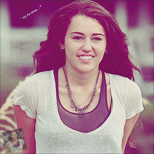 Miley Glitters (14) - CrazyForMiley Loc 1 premiu