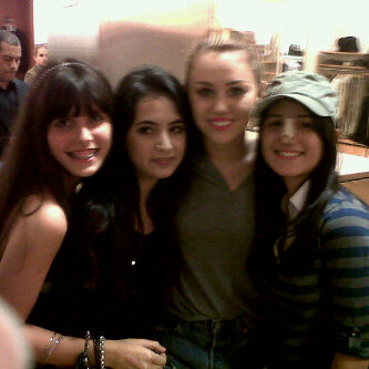 5746802915_709a24245b - poze miley rare