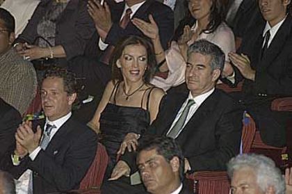 326sb - Laura Flores