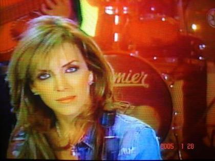 lauraflores2554xs - Laura Flores