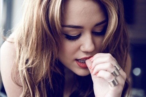 Miley Cyrus poza 8