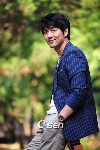 5.Lee Pil Mo - Top 5 actori preferati