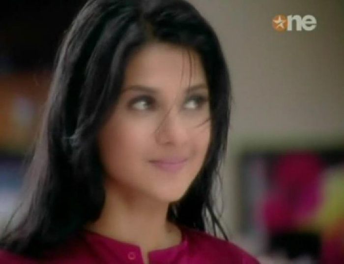 249982_225513714141014_188816977810688_999934_3493840_n - xxJennifer Winget-Ridhima xx