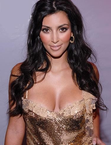Kim Kardashian poza 2
