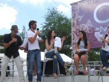images (27) - Lisette Morelos