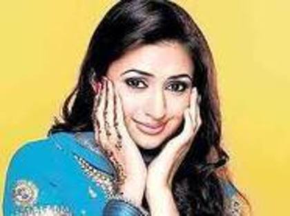 images (13) - Divyanka Tripathi