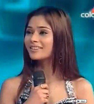 73209_166843190000868_152216818130172_471401_3788471_n - xxSara Khan-Sadhnaxx