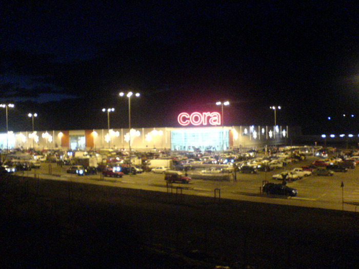 Cora - CARE E MAGAZINUL TAU PREFERAT