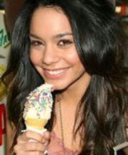 45823751_QXSJQLUPH - vanessa hudgens