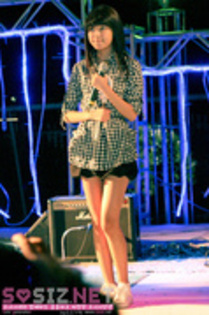 actrite care canta (8)