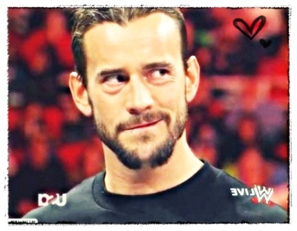 Henry: Eu? Sunt...In vacanta! ;) - Banda-Fake vs True Love