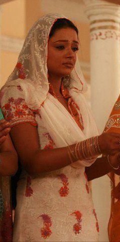 148575_170927219592465_152216818130172_496493_7230974_n - xxParul Chauhan - Raginixx