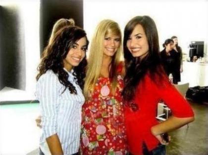 tumblr_kz1aelwze51qadbw2o1_500