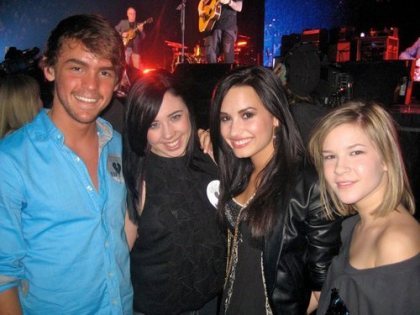 tumblr_kz009jz2du1qadbw2o1_500 - demi lovato poze rare