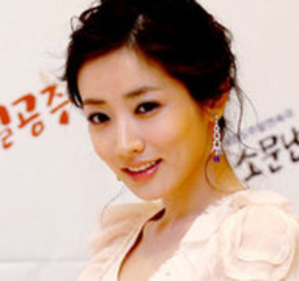 choi jung won - Printesa Yeon