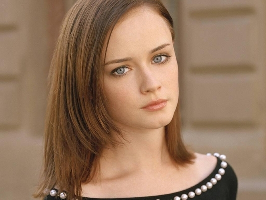 alexis-bledel-627677l-poza